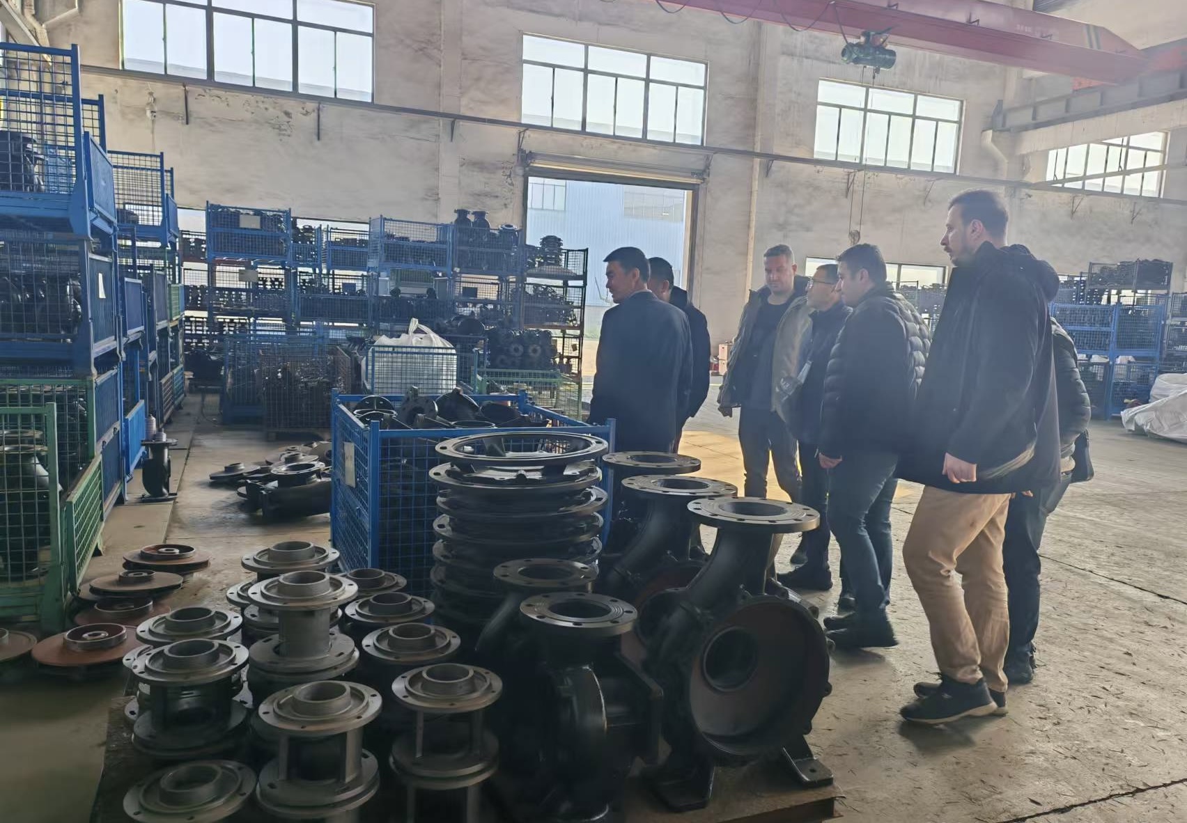 GlobalWay'in Türk müşterilere Çin'deki döküm makinesi referans fabrika ziyaretinde eşlik etmesi